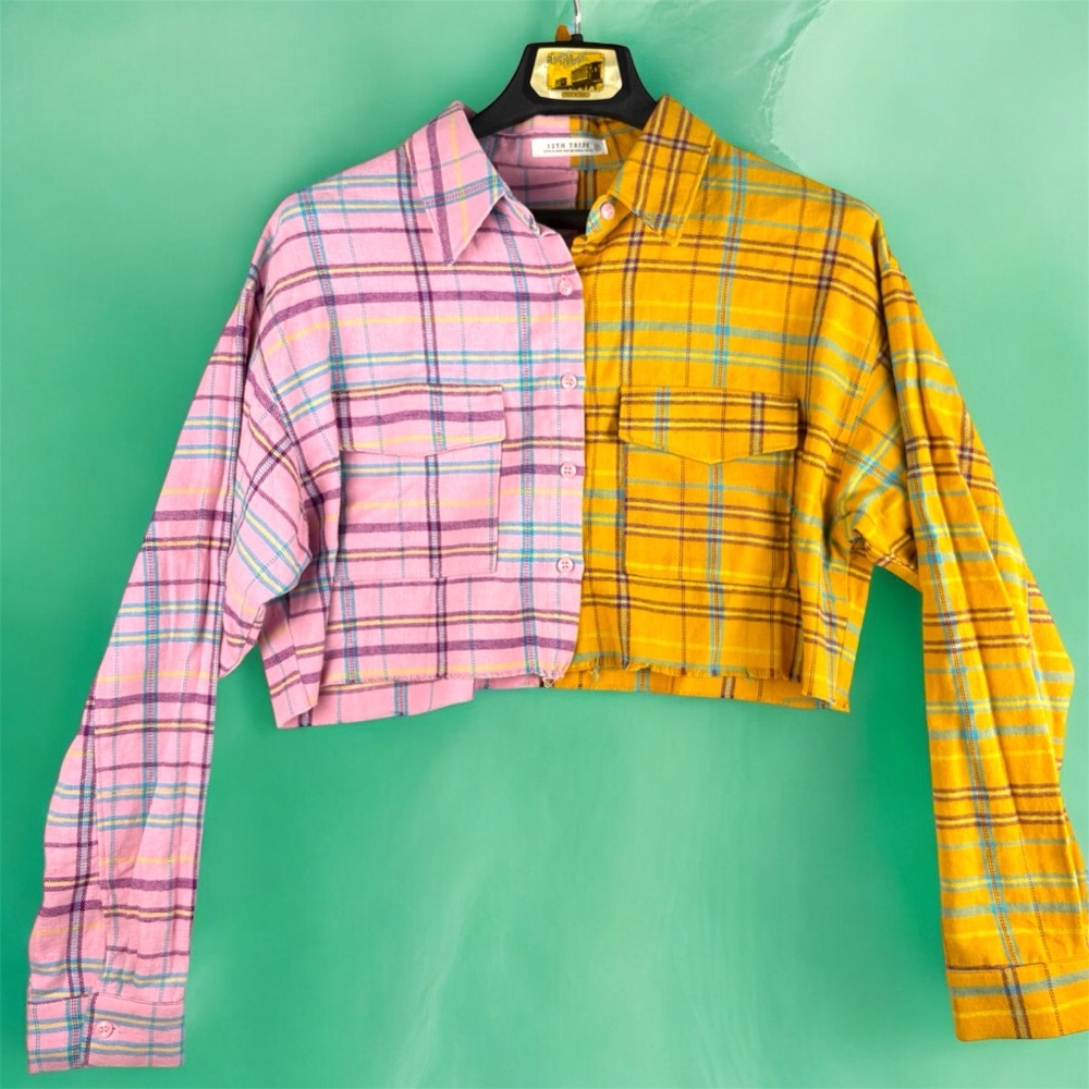 12th Tribe Colorblock Plaid Cropped Button Up Flannel Raw Hem Small